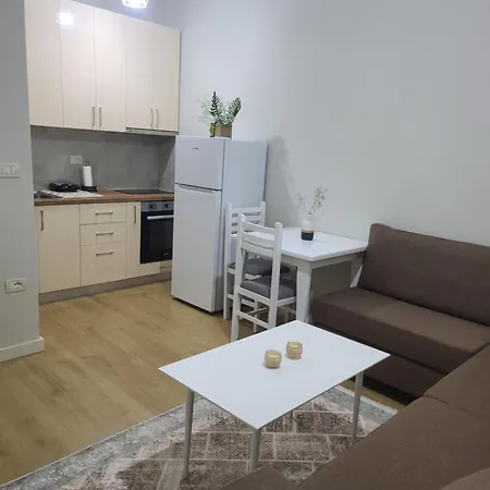 Home Inn Apartaments * Tirana