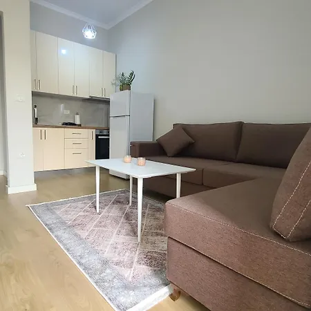 Home Inn Apartaments דירה