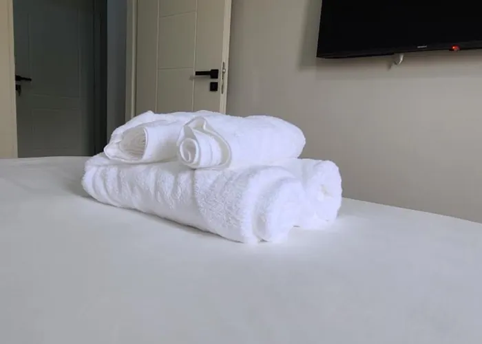 Home Inn Apartaments