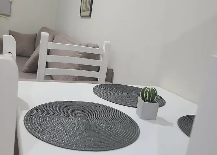 Home Inn Apartaments Apartamento *