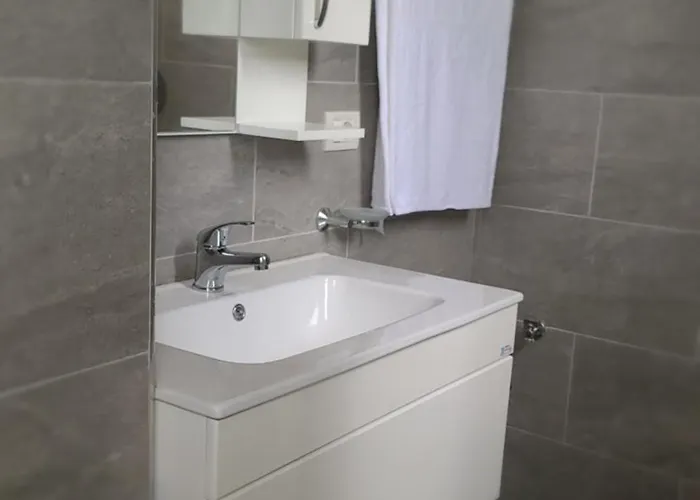 Home Inn Apartaments דירה